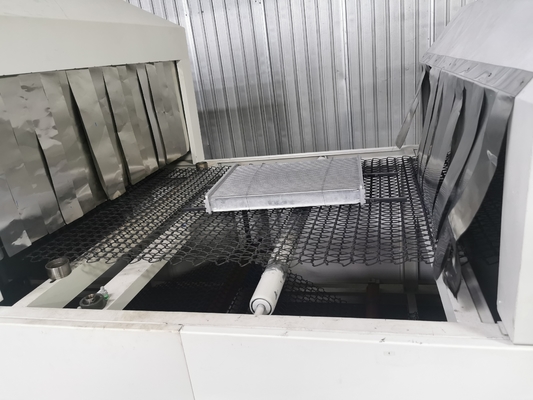 PLC Continuous Brazing Furnace Max Temperature 650 Degrees Nitrogen Shielded For Car Radiator