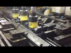 автоматическая клепальная машина